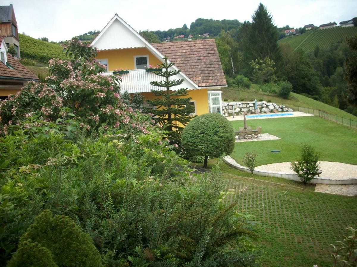 Gaestehaus Maxltoni Kitzeck im Sausal Dış mekan fotoğraf