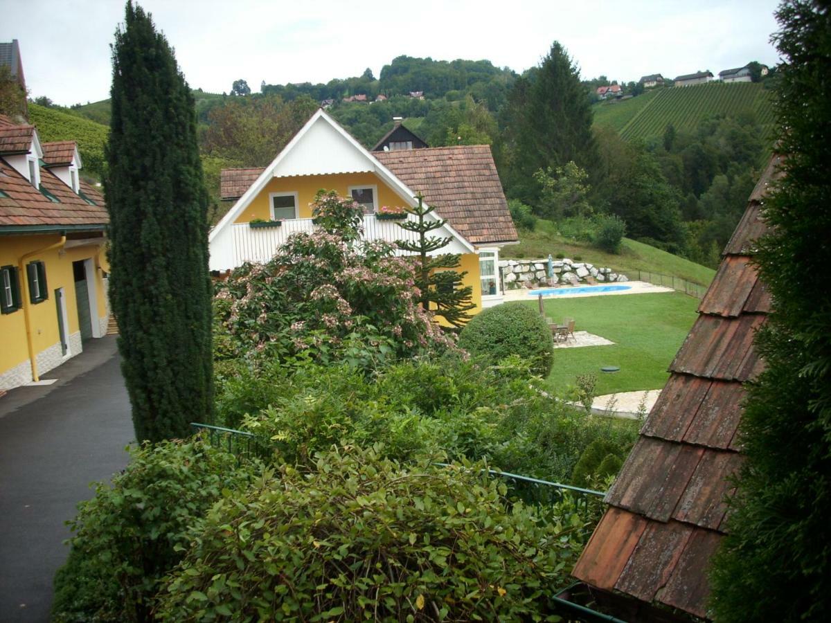 Gaestehaus Maxltoni Kitzeck im Sausal Dış mekan fotoğraf